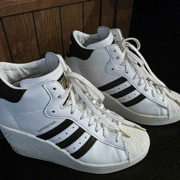 Adidas Women's White and Black High-Top Sneakers - Picture 2 of 7